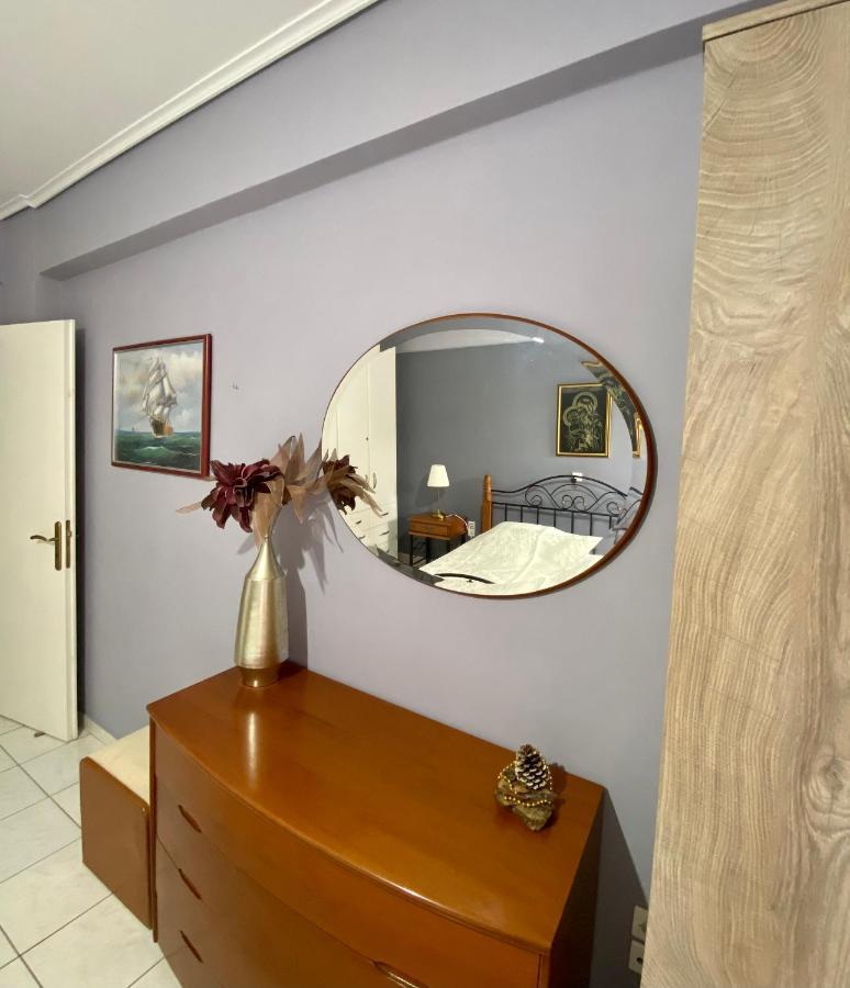 Vivian'S Apartment Chalkís المظهر الخارجي الصورة