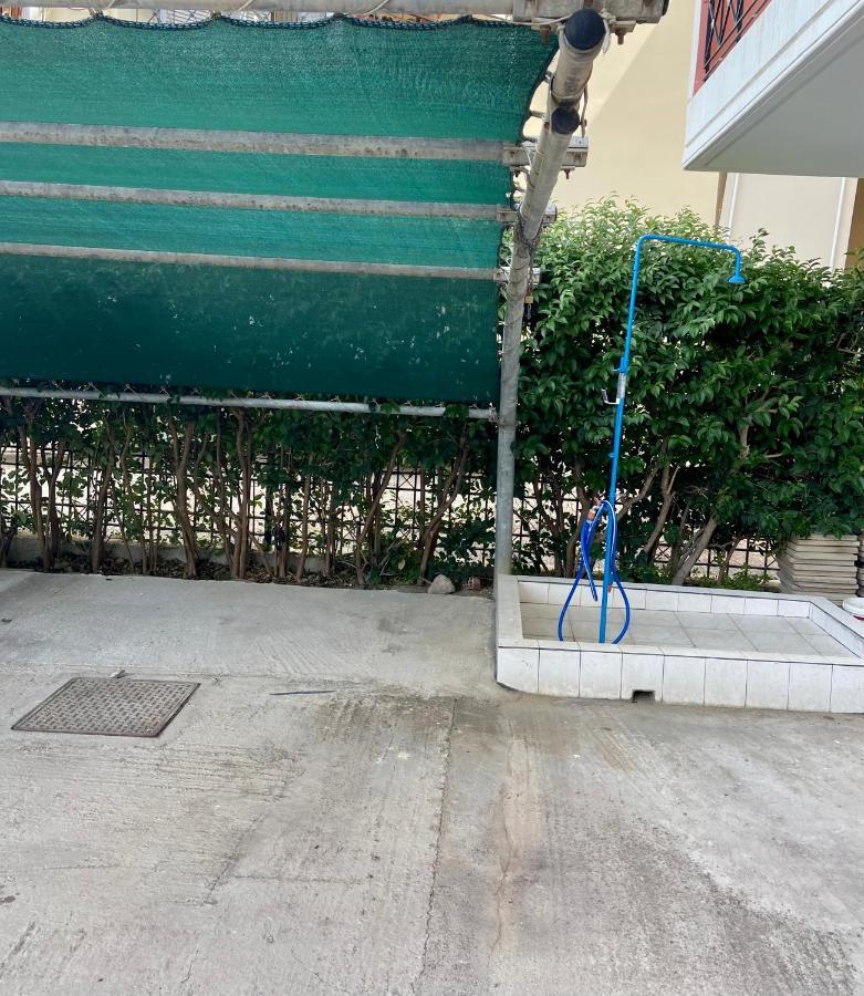 Vivian'S Apartment Chalkís المظهر الخارجي الصورة